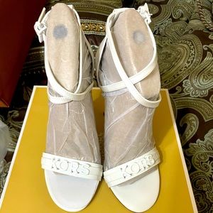 Michael Kors Goldie Sandals in Optic White